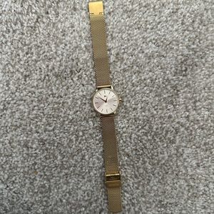 MVMT gold watch